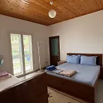 Guest House Emiljos Flamur